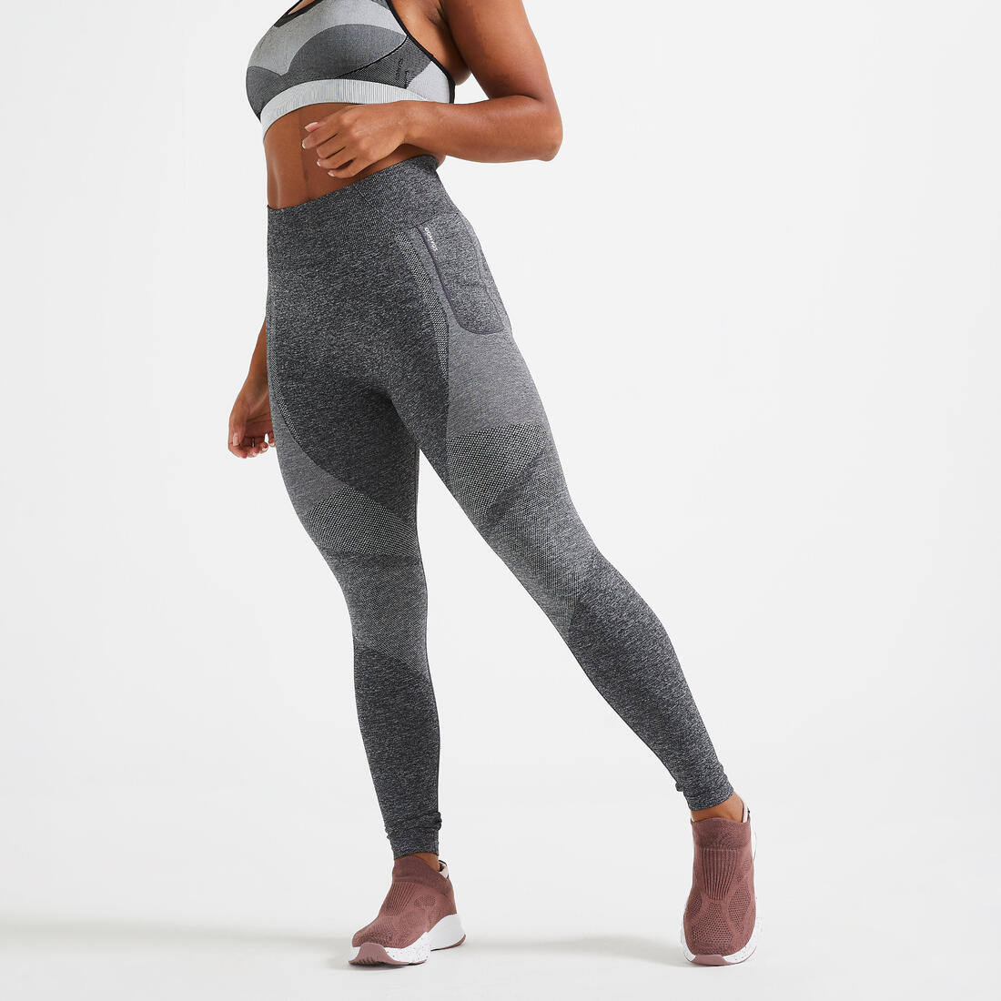 High-Waisted Seamless Fitness Leggings with Phone Pocket