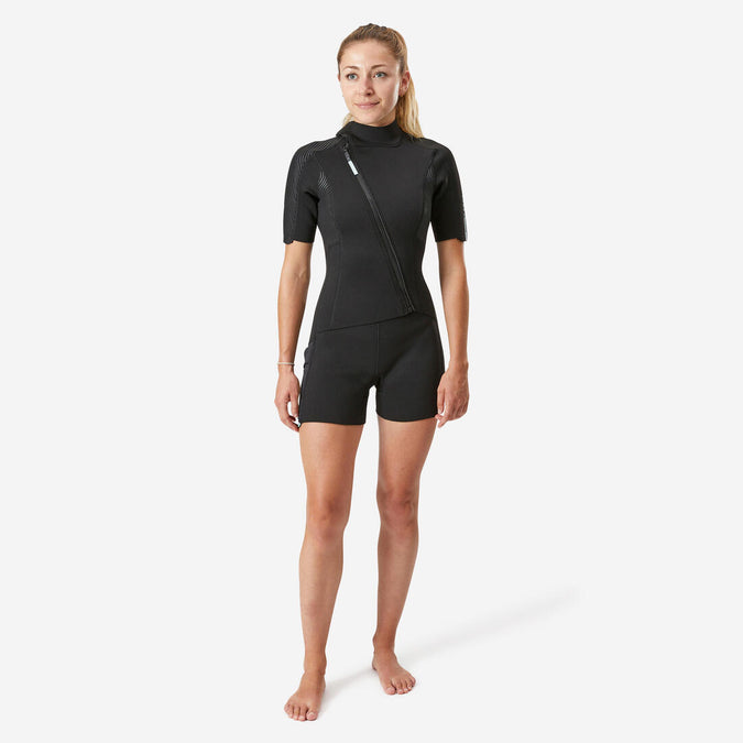 





Women's 2 mm neoprene shorty wetsuit with diagonal front zip Easy, photo 1 of 14