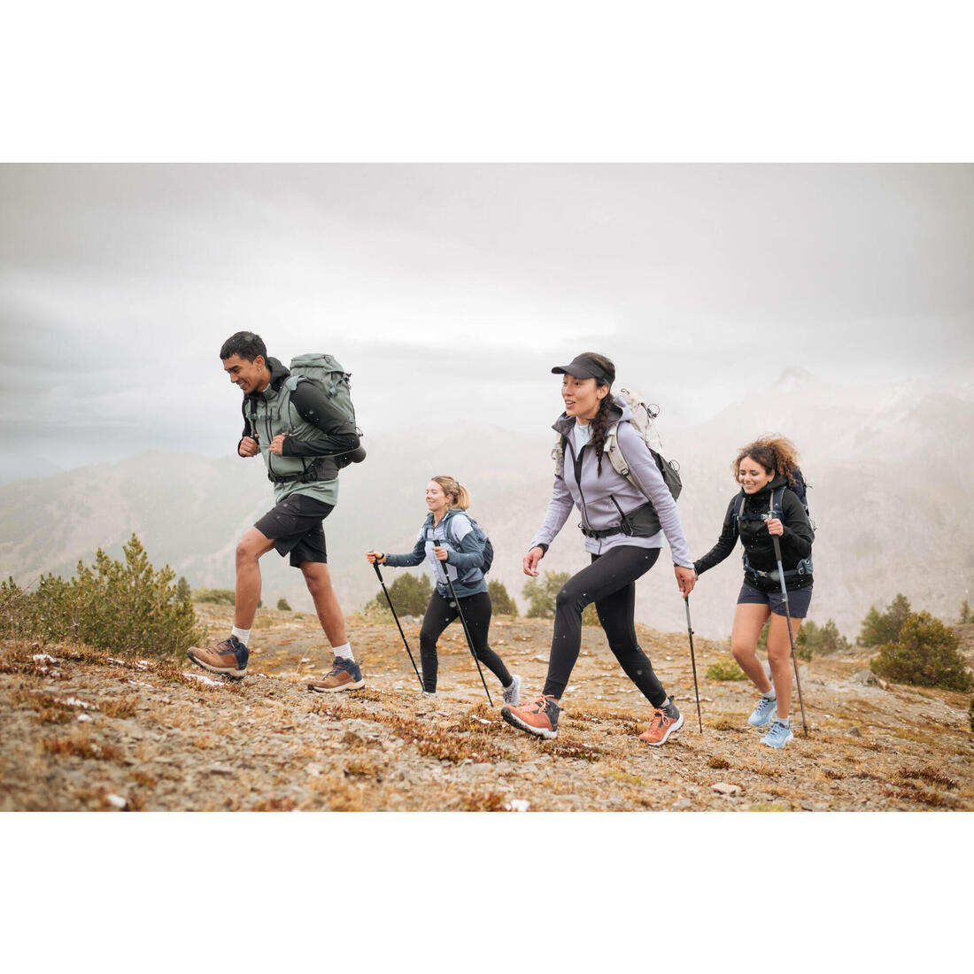 Men's Waterproof Mountain Walking Shoes - MH500 Mid