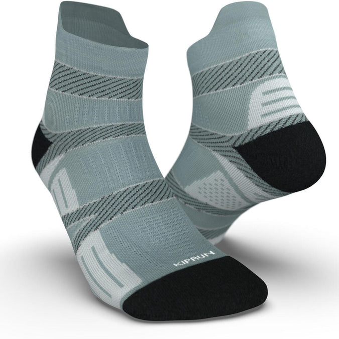 





RUNNING SOCKS WITH FINE STRAPS - BLACK, photo 1 of 9