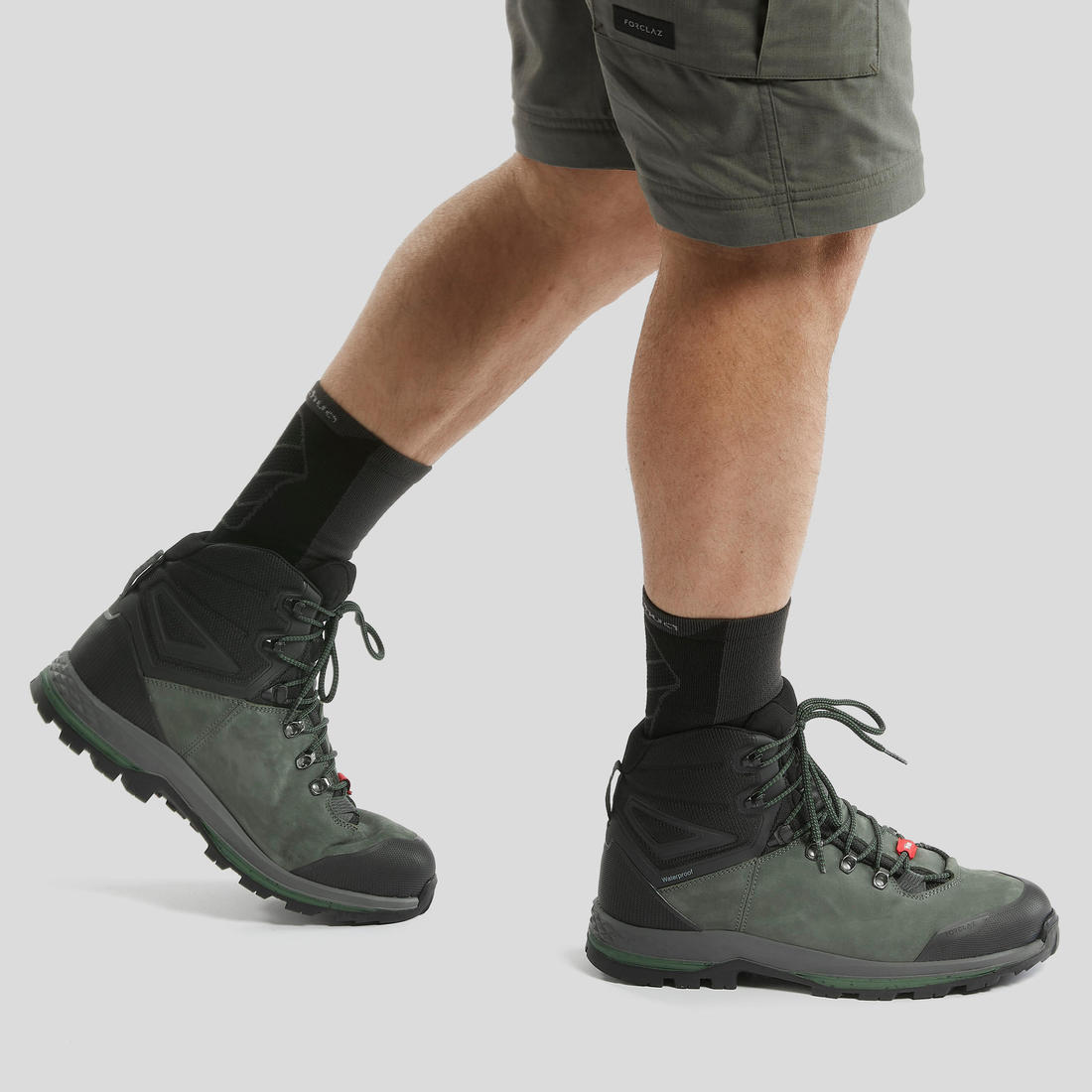 Men's waterproof leather hiking boots - MT100 Wide - Khaki